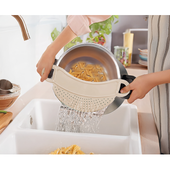 WOW SAUCEPAN STRAINER